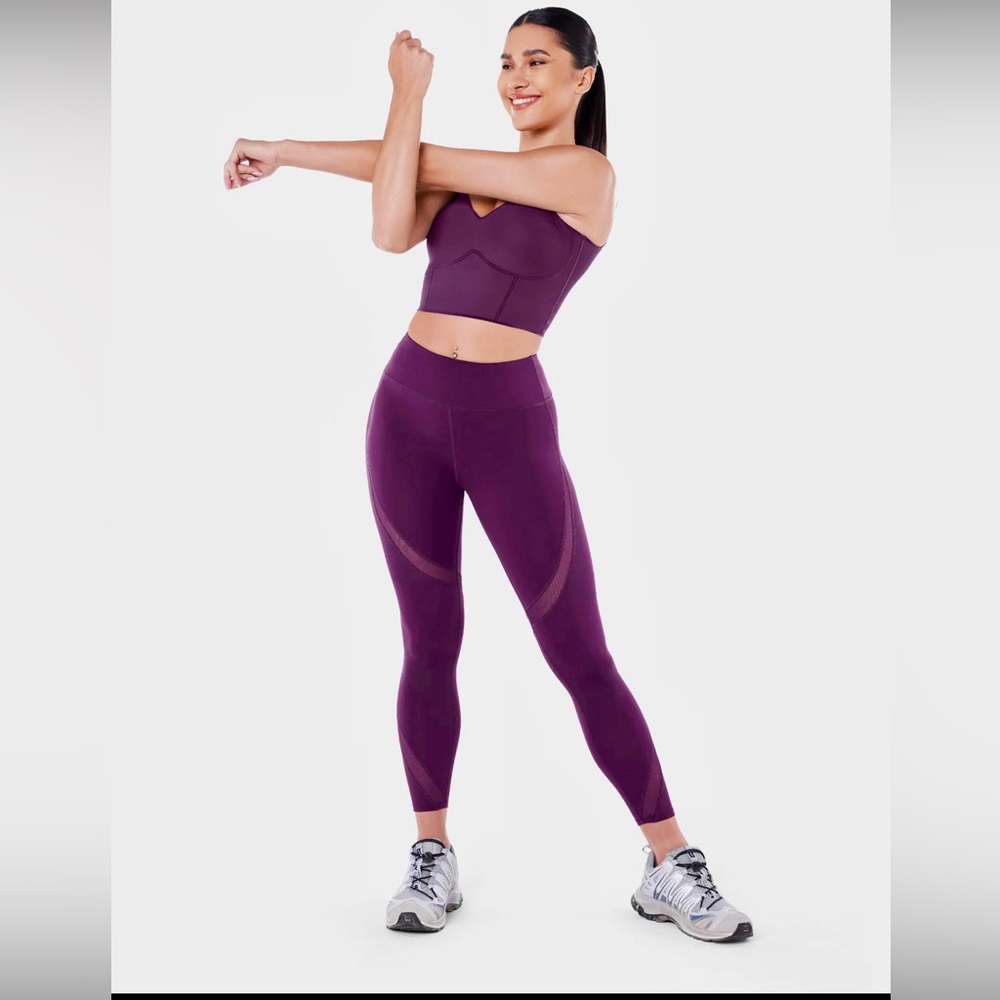 Women's Compression Set. - image 1